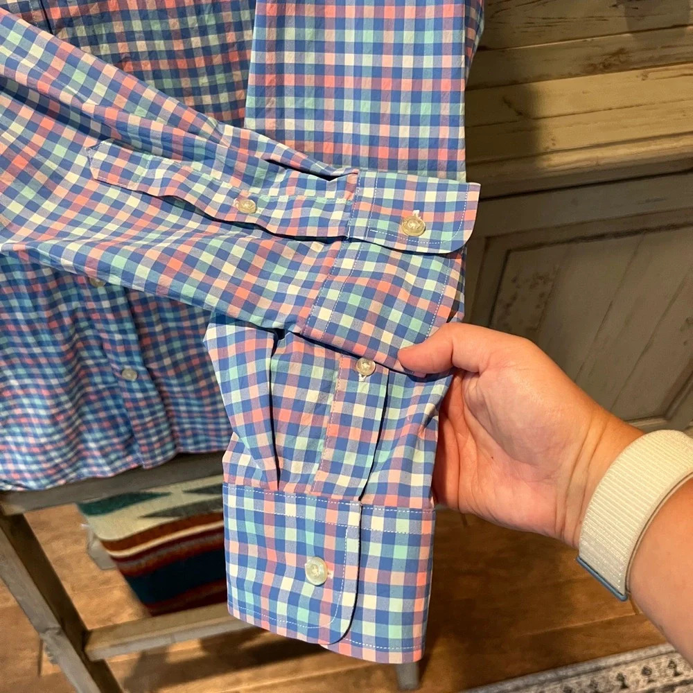 Vineyard Vines men’s performance classic fit Tucker shirt size *medium - Picture 6 of 9